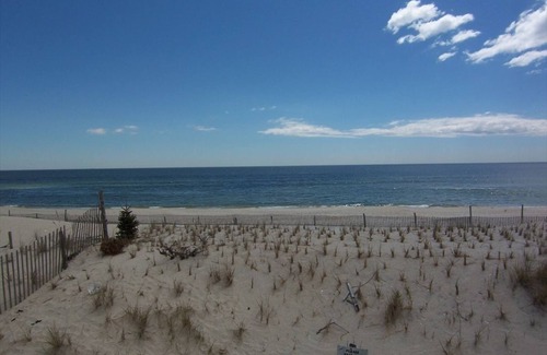 Beach Haven Gardens Apartment | Second Floor Condo Just Steps to the Beach!