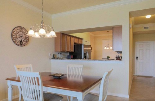 Braden River Condo | Second Floor River Strand Condo Overlooking the Golf Course - Sunny Life