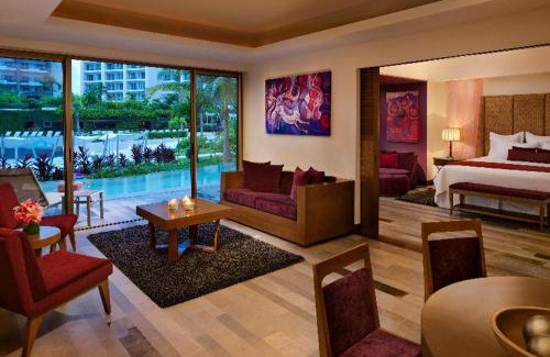 Las Glorias Resort | Secrets Vallarta Bay Resort & SPA - Adults Only
