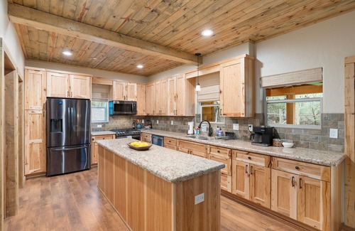 Sedona House | Sedona Hideaway Luxury 4BR w/Hot Tub & Canyon Views