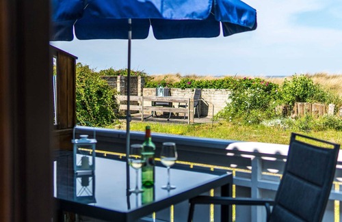 Dierhagen Ost Apartment | Seeblick 2 - Hotel Haus Windhook (directly at the Baltic Sea)