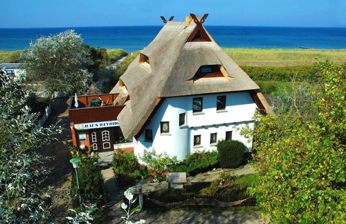 Dierhagen Ost Apartment | Seeblick 4 - Hotel Haus Windhook (directly at the Baltic Sea)