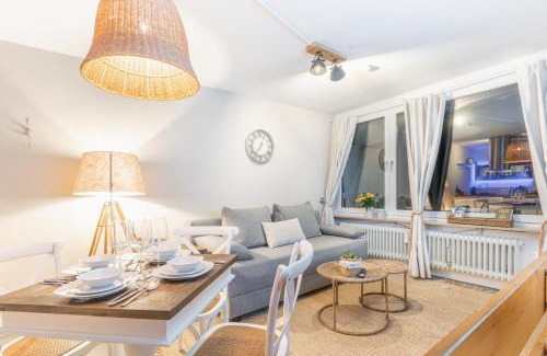 Ohningen Apartment | Seeblick-Oase IStayUnixI Seenähe-Sauna-Balkon-Netflix-Parkplatz
