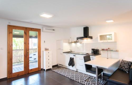 Weiden am See House | Seehaus Sonne