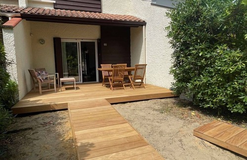 Le Penon Apartment | Seignosse Ocean, patio villa, rated 2 stars, located in a quiet area, close to the beach, ideal.