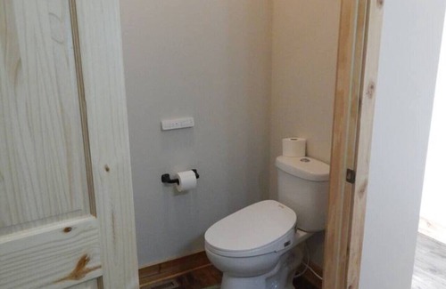 Buchanan County Apartment | Selah Hills Ranch- East Wing