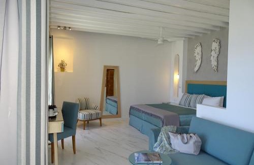 Chrisopigi Hotel | Selana Suites
