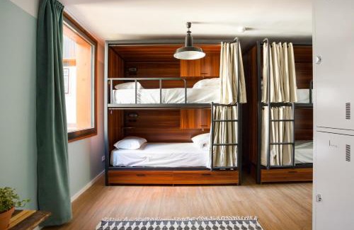 Misericordia Hostel | Selina Secret Garden Lisbon