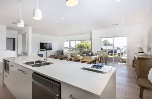 Sellicks Beach House | SELLICKS BEACHSIDE RETREAT unwind by the sea