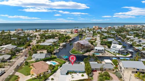Mid Island House | Seminole Sanctuary by Sun Palace Vacations