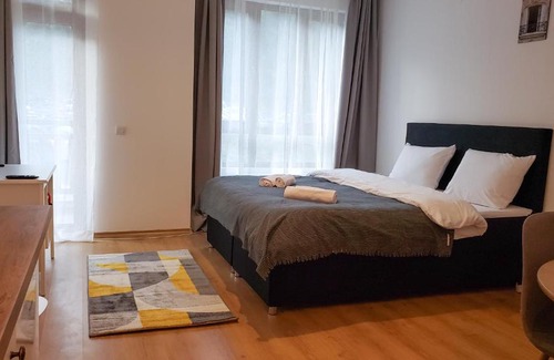 Samokov Apartment | Semiramida Gardens Apartments