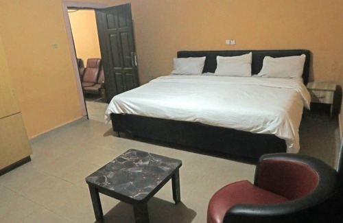 Ikotun Cabin | Semper Diamond Lodge
