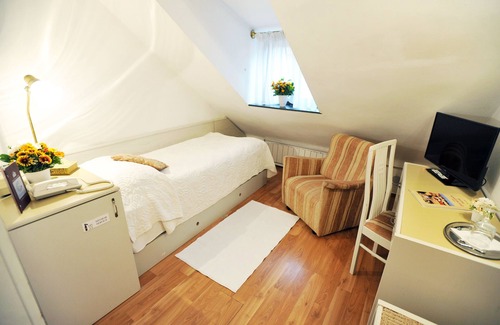 Eger Hotel | Senator-Ház