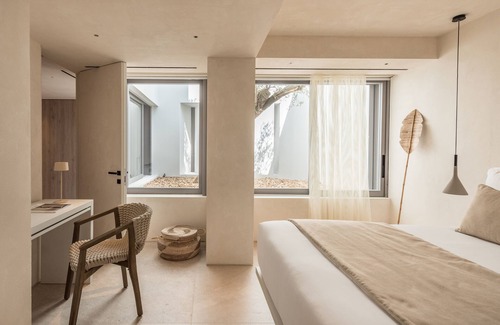 Naousa House | Senia Hotel