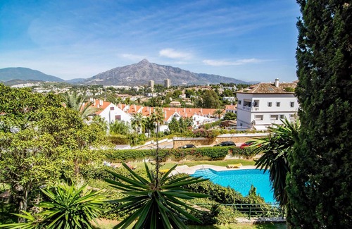 Nueva Andalucia Apartment | Senorio Giraldo 14 | Seaside Mountain Sunset Apartment Pools