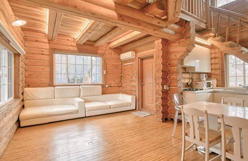 Jungmun House | Seogwipo Neulbada Pet Pension