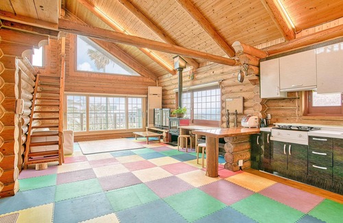 Jungmun House | Seogwipo Neulbada Pet Pension