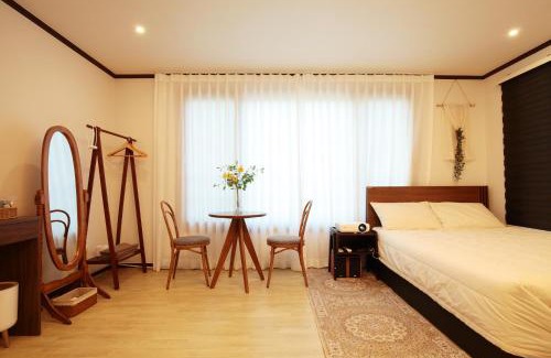 Jungmun House | Seogwipo The Hyeyum Stay