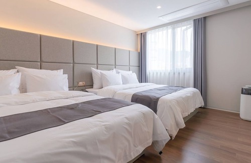 Busanjin Hotel | SeoMyeon Denvasta Central Hotel