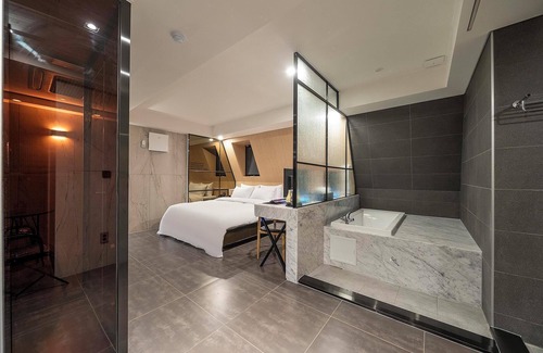 Bongcheon-dong Hotel | Seoul National Univ Stn 54beonga