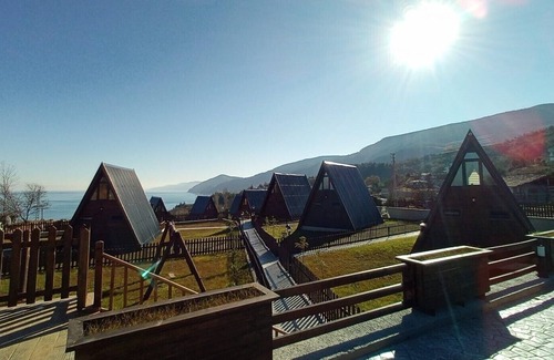 Gerze Ski Chalet | Ser Suits Bungalow Tatil Köyü