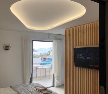 Varkiza Apartment | Serafina suite byArtistUnknown