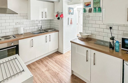 Malltraeth Cottage | Seren Cottage By The Sea