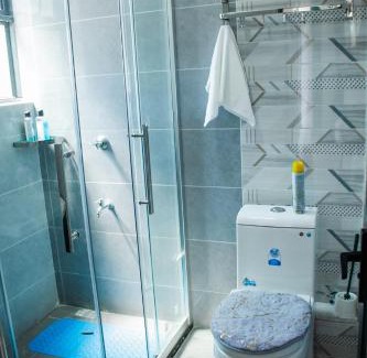 Nairobi Apartment | Serena Home away Kilimani by Host Nancy
