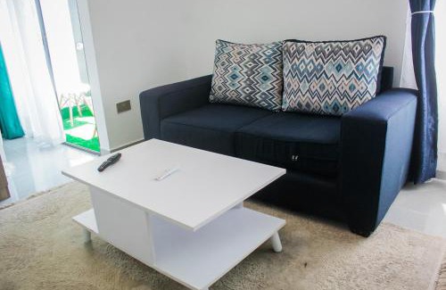 Nairobi Apartment | Serena Home away Kilimani by Host Nancy
