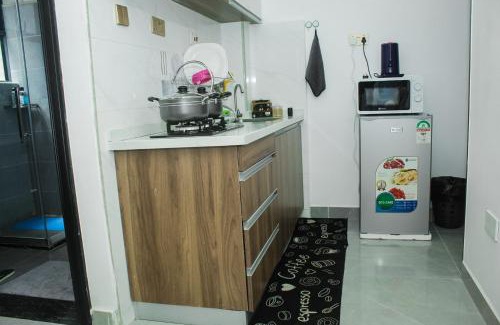 Nairobi Apartment | Serena Home away Kilimani by Host Nancy