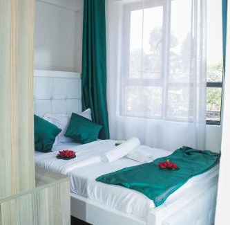 Nairobi Apartment | Serena Home away Kilimani by Host Nancy