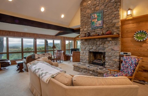 Boone House | Serendipity