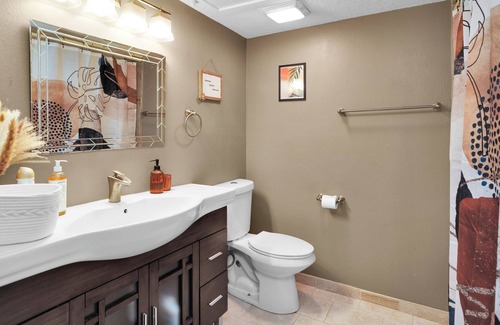 April Sound Condo | Serene and beautiful condo w/ relaxing water views