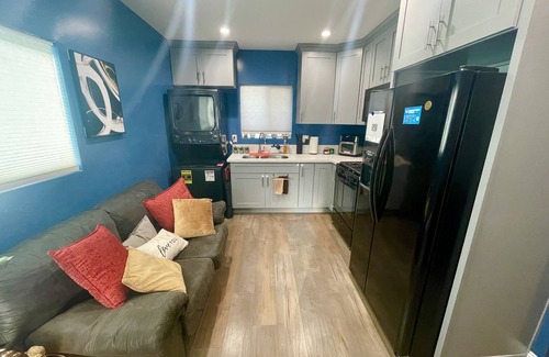 Paramount Apartment | Serene and Pure Haven w/state of the art Decor and Amenities