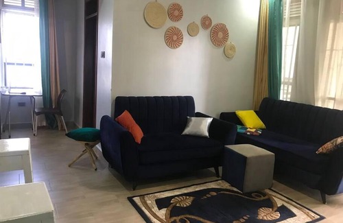 Kireka Apartment | Serene Double bed condor with WiFi.