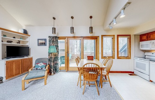 Waitsfield House | Serene riverfront townhouse with pool, tennis, basketball, washer/dryer, & WiFi