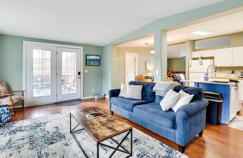 Sequim House | Serene Sequim Retreat w/Deck: Pets Welcome!