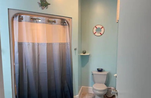 Guilford House | Serene, spacious, pets welcome!