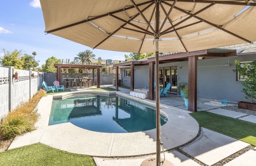 Tempe House | Serene Tempe Resort