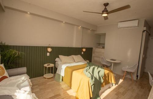 Zona Hotelera Apartment | SereniaCancun/Beachfront Apartment/Hotel Zone.