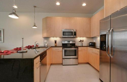 Four Corners House | Serenity 3 Bedroom Vacation Home 1523