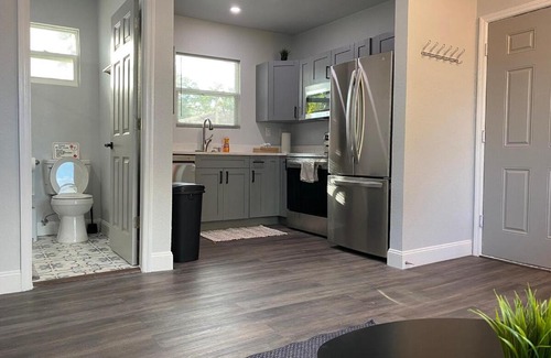 Tampa Heights Apartment | Serenity Bungalow Near Armature Works & Riverwalk