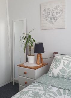 Port Lincoln House | Serenity Holiday House Port Lincoln Holiday House