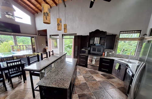 Escobal House | Serenity, Nature surroundings, Private Pool, Tropical birds
