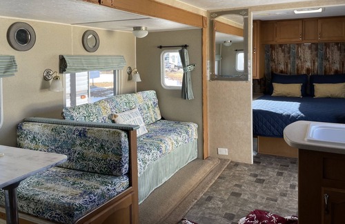 Stanhope House | “Serenity place” RV 35ft, 2 bedroom, quiet, close to the beach
