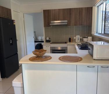 North Lakes House | Serenity Stay Brisbane