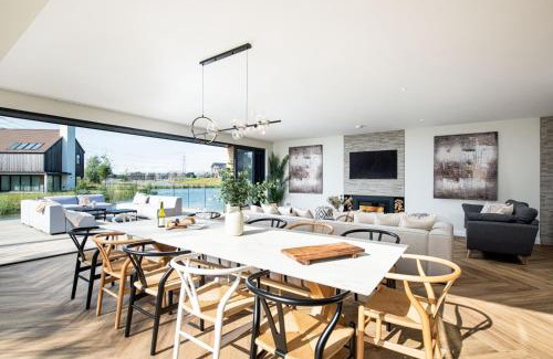Warmwell House | Serenity WI27 - Silverlake - Dorset
