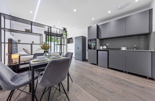 Golders Green Apartment | Serviced Luxury Studio Flat Golders Green Finchley
