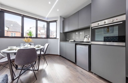 Golders Green Apartment | Serviced Studio Flat Near London Northern Line