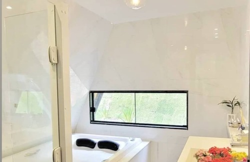 Vitor Hugo House | SEU PARAISO NA MONTANHAS